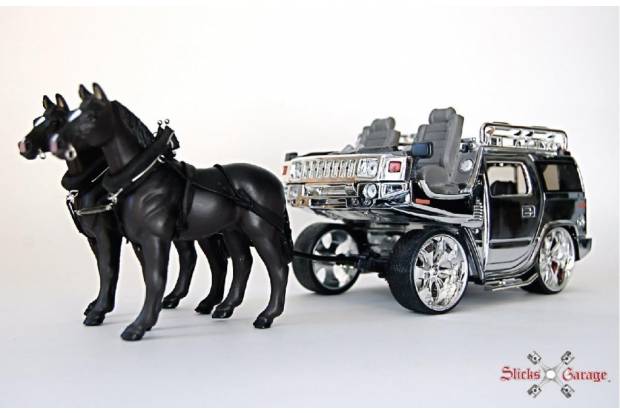Autofriki: El Hummer/Carruaje