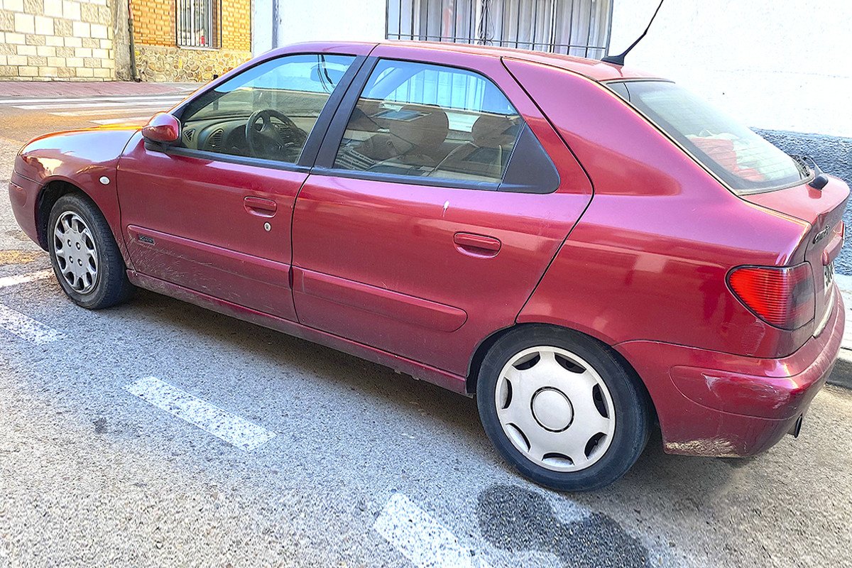 coche viejo citroën culo