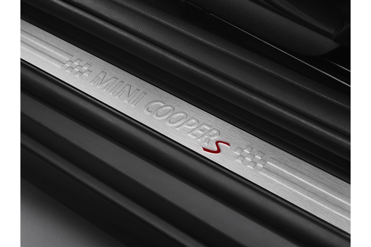 Nuevos motores para el MINI: Cooper SD y One First