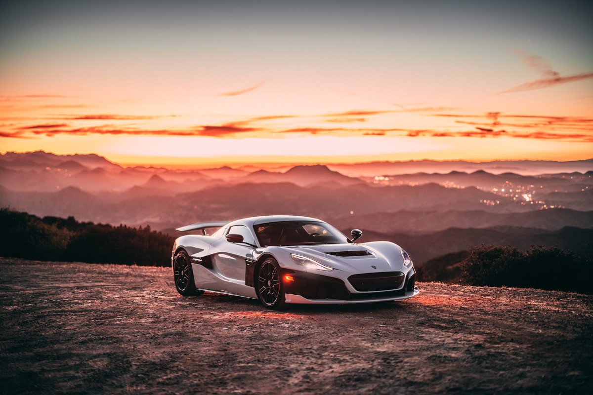 Rimac Nevera se convierte en el eléctrico más rápido del mundo. Así llegó a 412 km/h