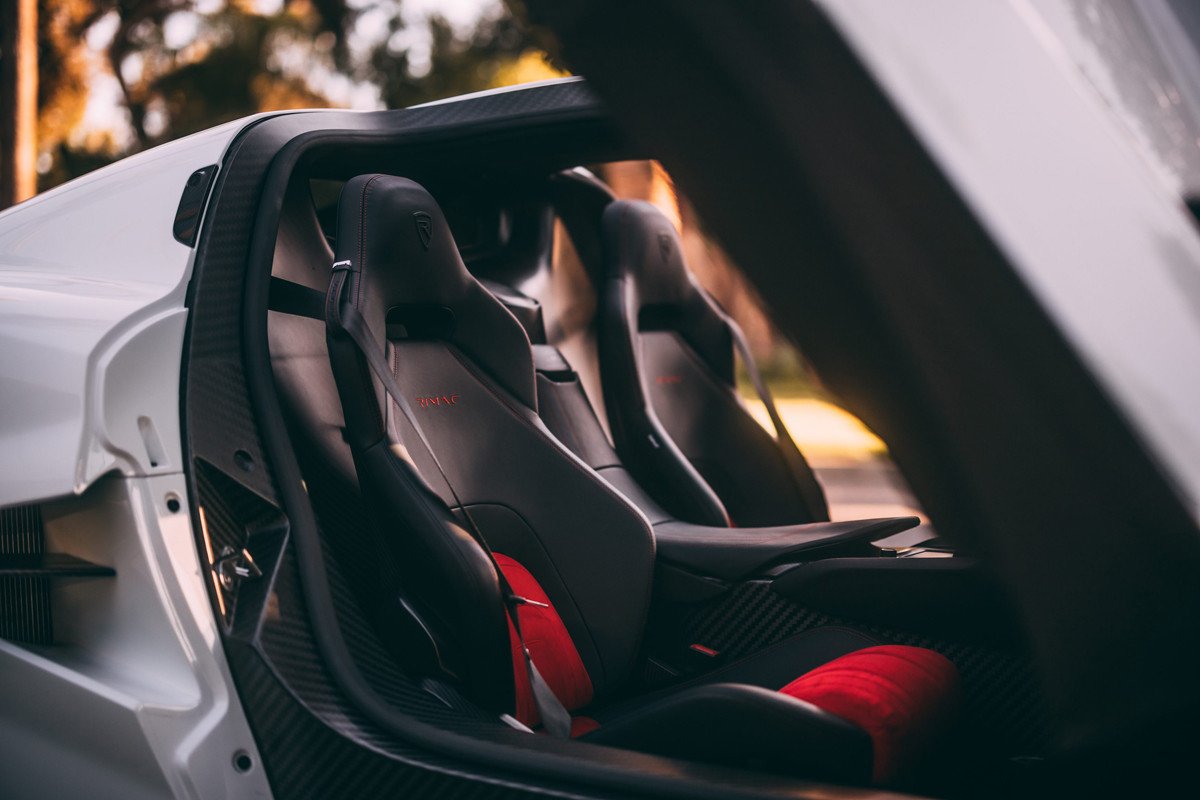 Rimac Nevera se convierte en el eléctrico más rápido del mundo. Así llegó a 412 km/h