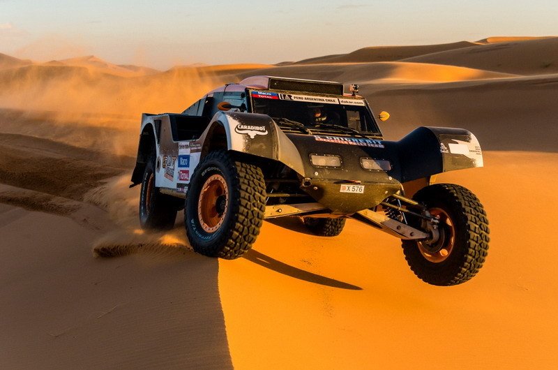 Michelin arrasa en el Dakar 