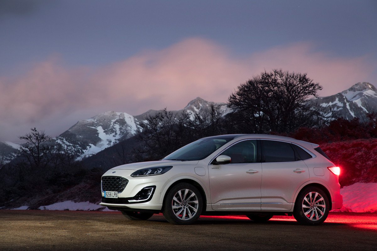 ¿Cómo son los híbridos y eléctricos Ford? Kuga, Explorer y Mustang Mach-e al detalle