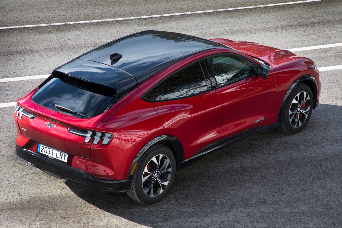 ¿Cómo son los híbridos y eléctricos Ford? Kuga, Explorer y Mustang Mach-e al detalle