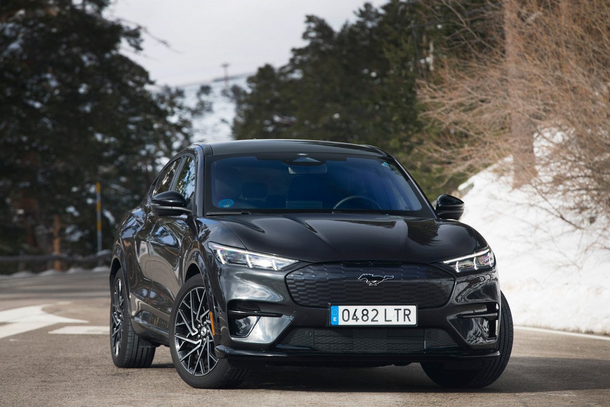¿Cómo son los híbridos y eléctricos Ford? Kuga, Explorer y Mustang Mach-e al detalle