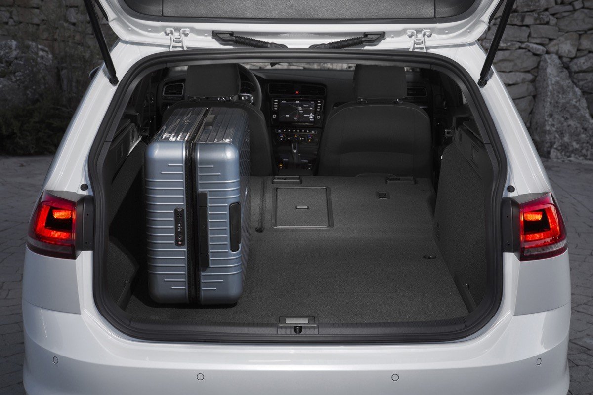 Prueba Volkswagen Golf Variant GTD y Golf Variant R