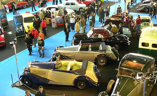 Los coches clásicos interesan: 30.000 personas visitaron ClassicAuto Madrid. 