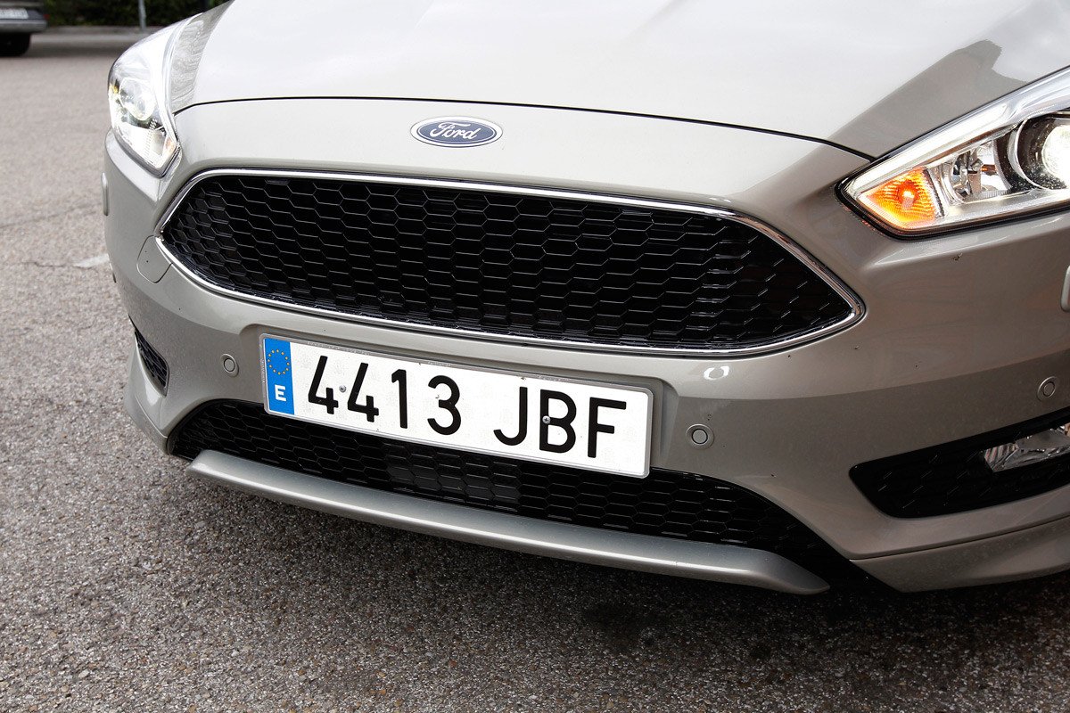 SUV vs compacto: Nissan Qashqai vs Ford Focus