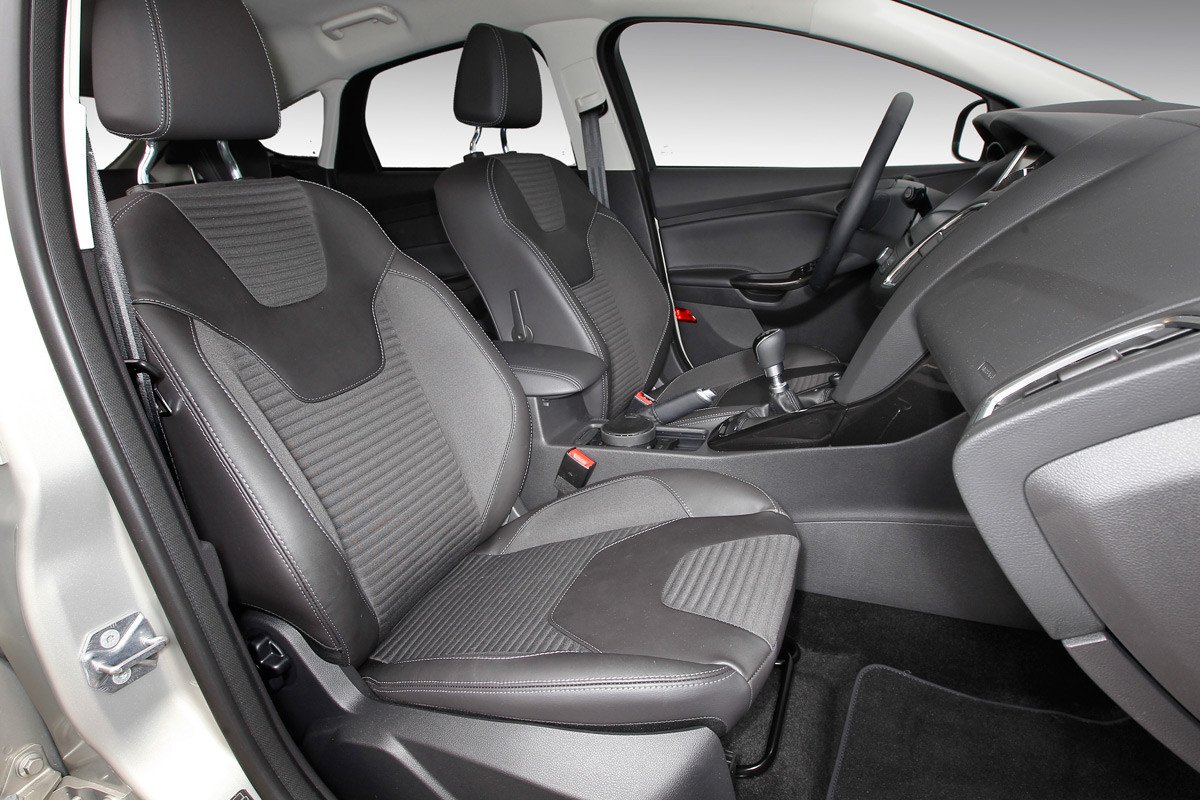 SUV vs compacto: Nissan Qashqai vs Ford Focus