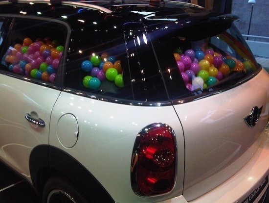 Si quieres probar el Mini CountryMan…ponte a contar bolitas