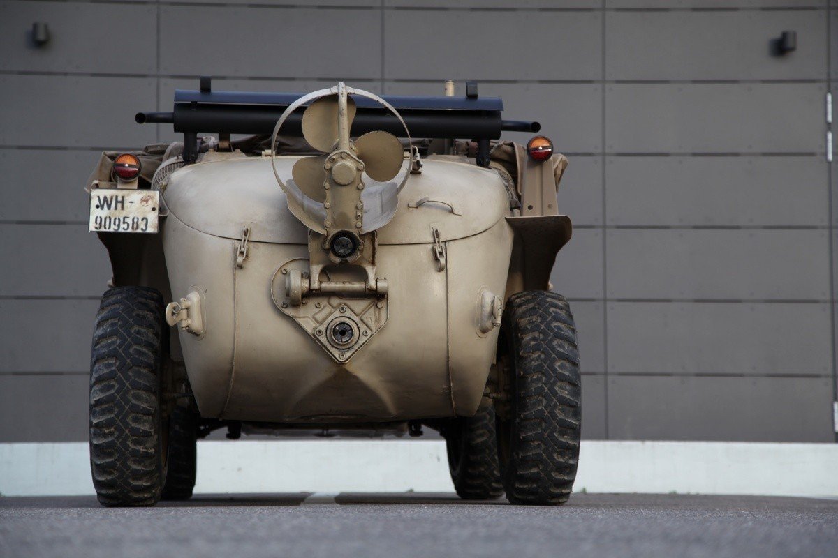 Schwimmwagen Porsche