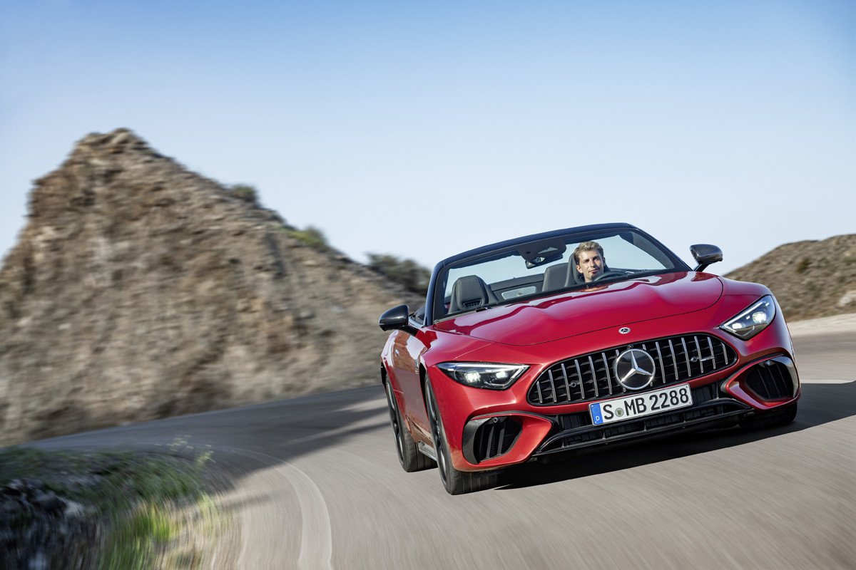 Nuevo Mercedes-AMG SL: recupera la capota de lona y dispone de motores V8
