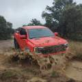 Prueba Ford Ranger Raptor: precio, rendimiento y capacidades off-road