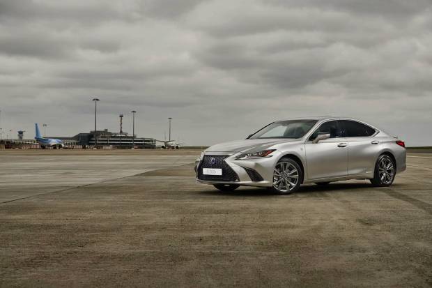 Lexus ES 300h: nuevo sistema híbrido de cuarta generación 