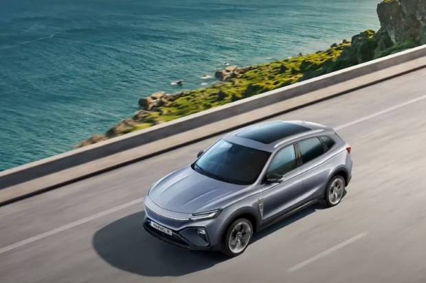 Dos coches eléctricos de una tacada: MG presenta el Marvel R y el MG5 Electric
