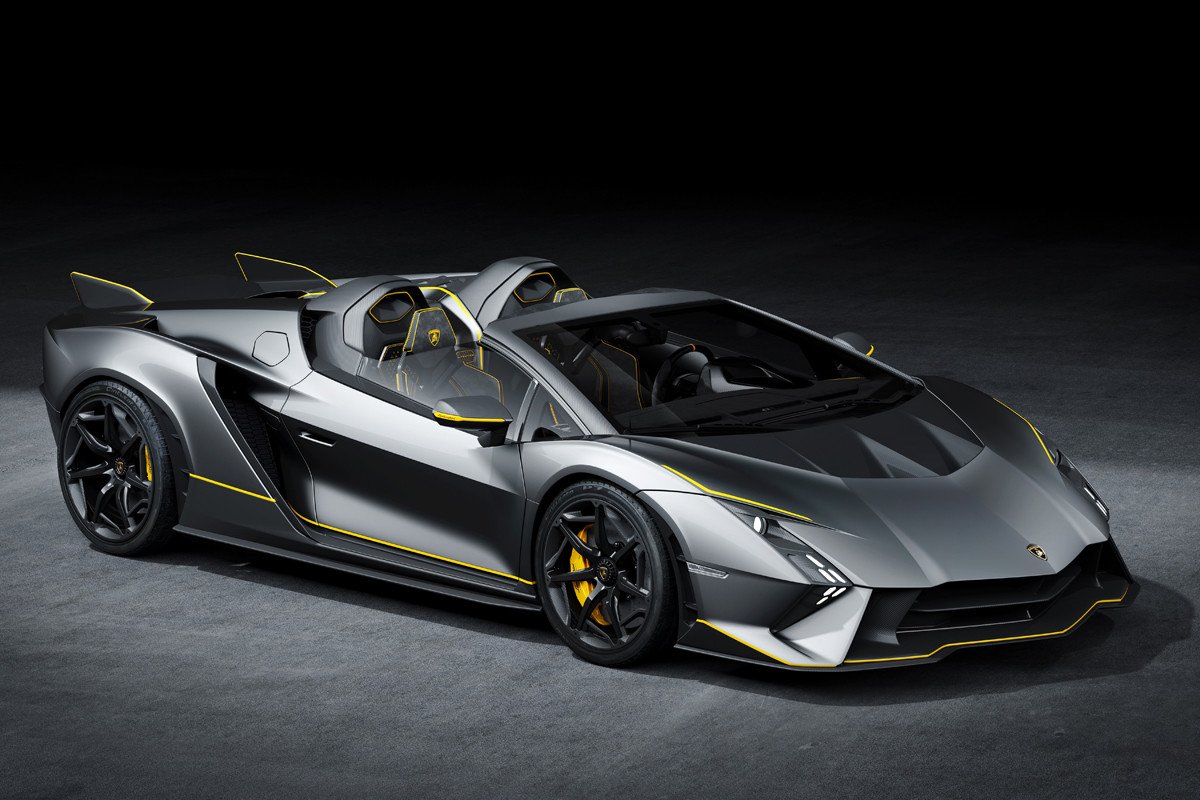 Lamborghini Invencible y Autentica: deportividad extrema como despedida al V12
