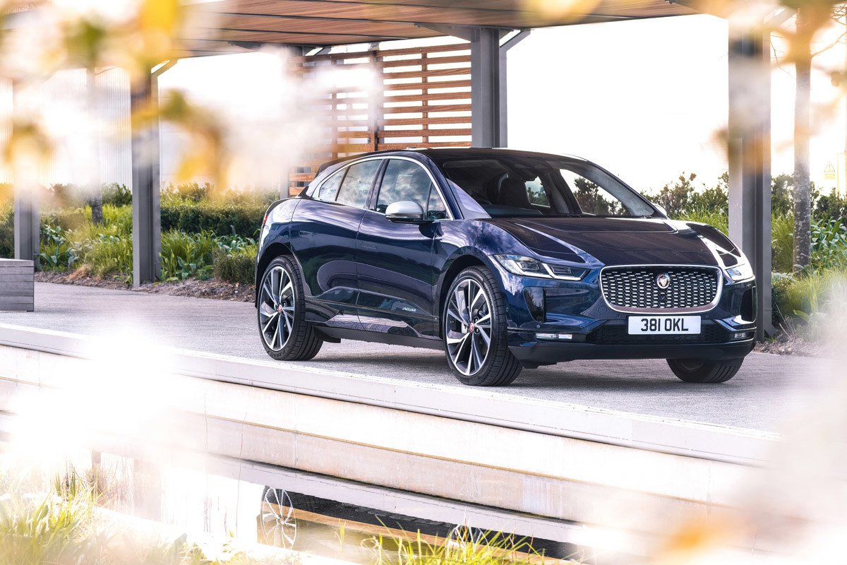 Jaguar I-PACE: estrena equipo multimedia y cargador a bordo más potente