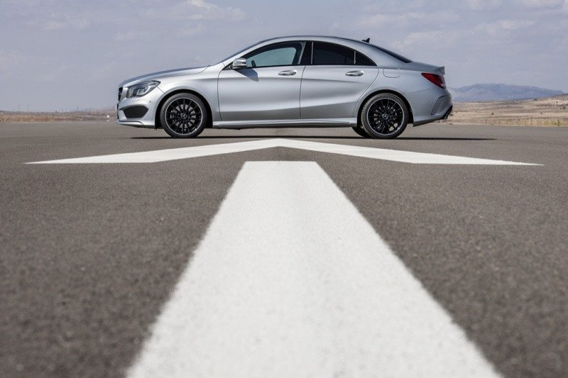Nuevo Mercedes CLA: fotos y datos oficiales