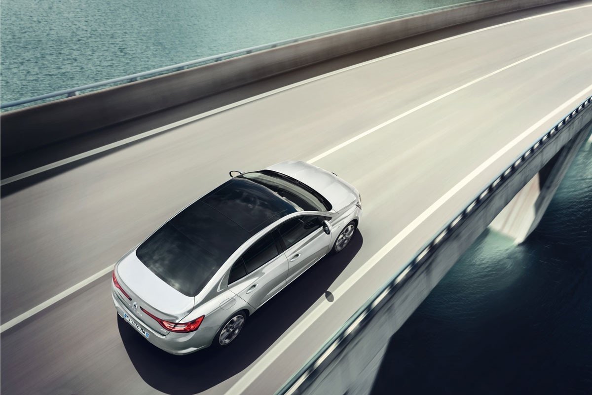 El Renault Megane tendrá versión de cuatro puertas