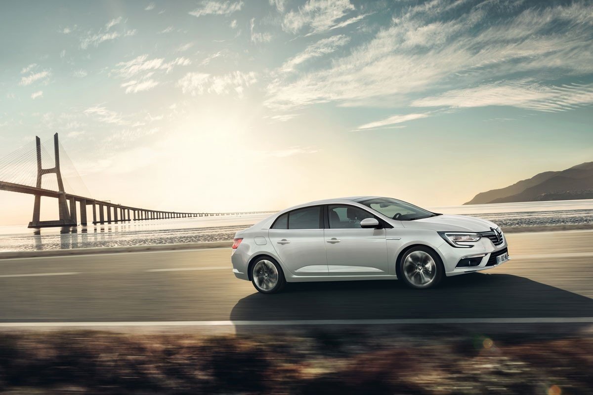 El Renault Megane tendrá versión de cuatro puertas