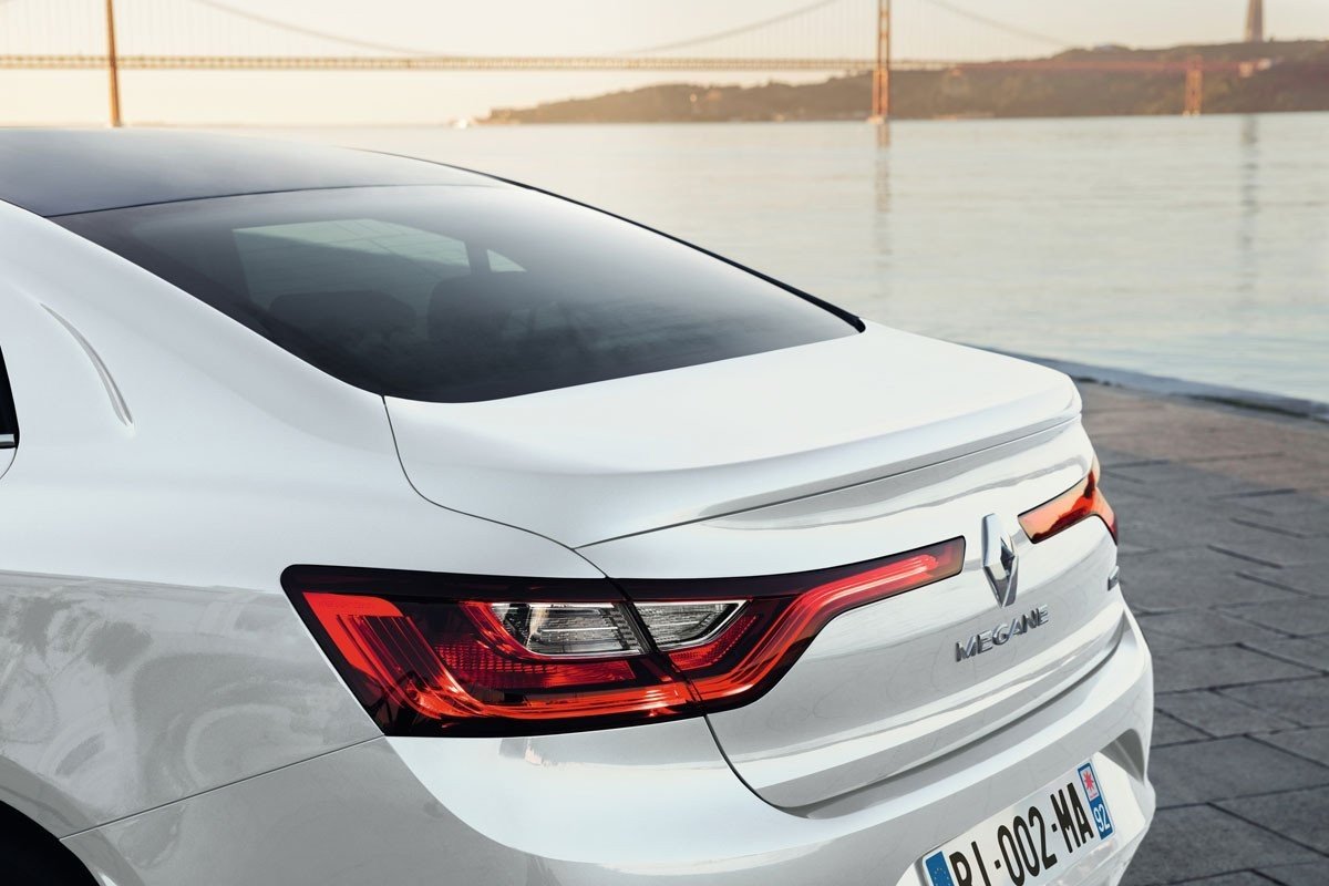 El Renault Megane tendrá versión de cuatro puertas