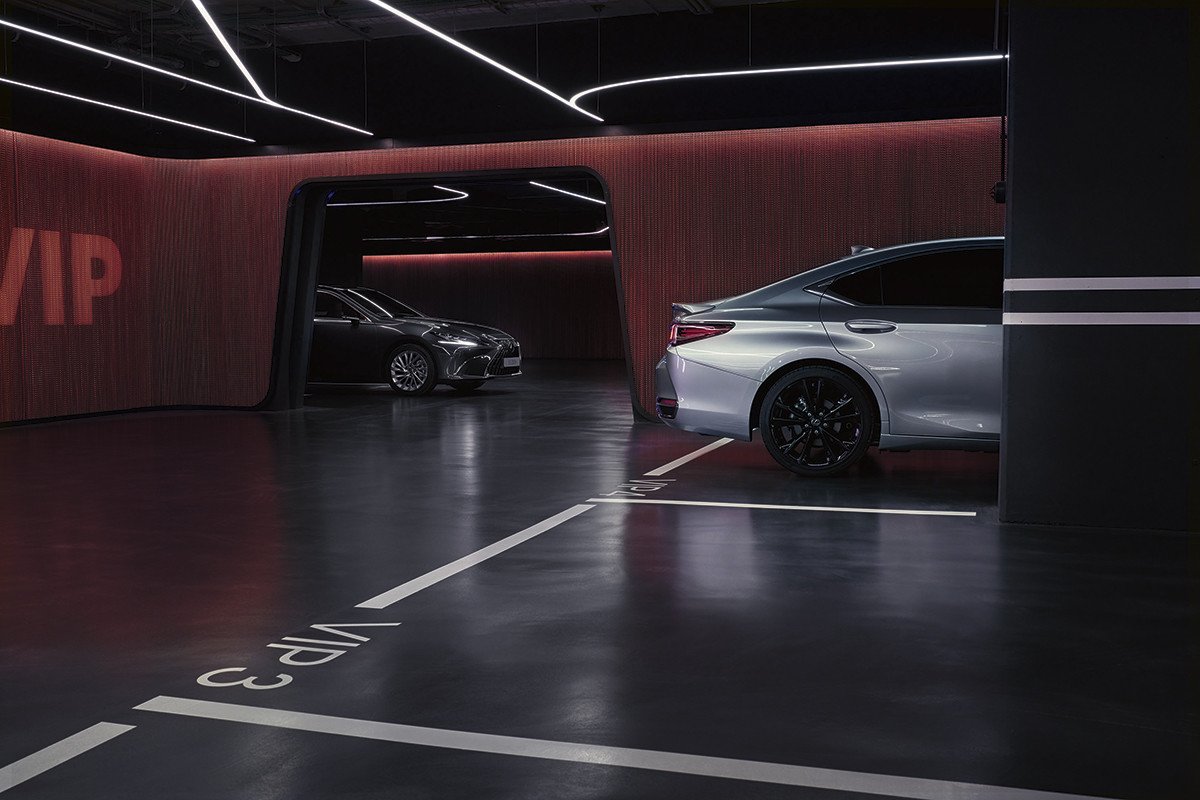Nuevo Lexus ES 300h, la berlina se mejora en 2023