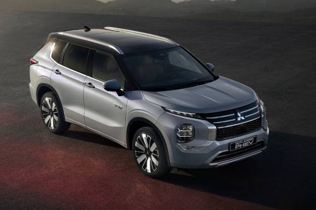 Las claves del nuevo Mitsubishi Outlander PHEV: Híbrido enchufable preparado para el 4x4