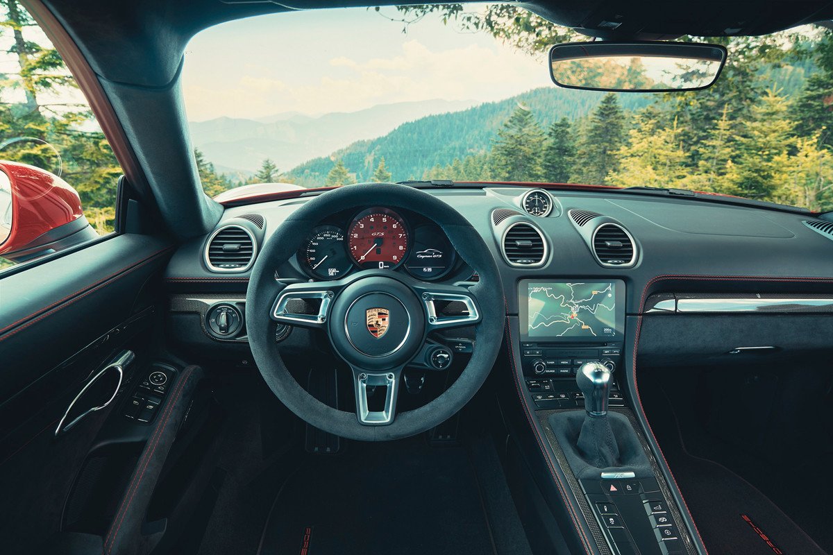 Llegan los Porsche 718 Cayman GTS y 718 Boxster GTS: 4 litros y 400 CV