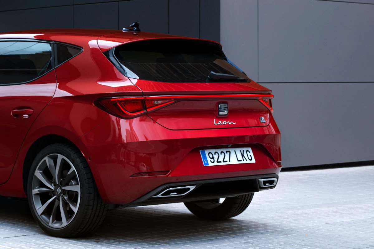 Prueba nuevo Seat León híbrido enchufable: el coche que estabas esperando
