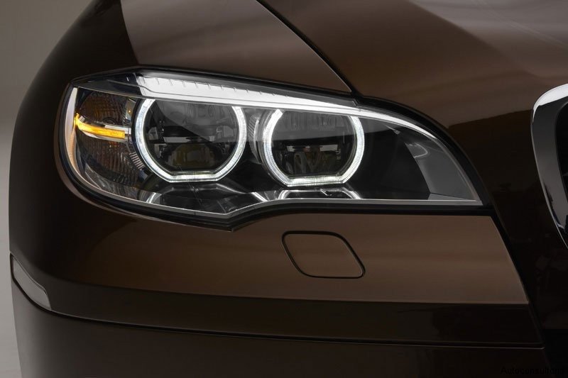 Nuevos Coches: BMW X6 2012, más deportivo y retoques estéticos