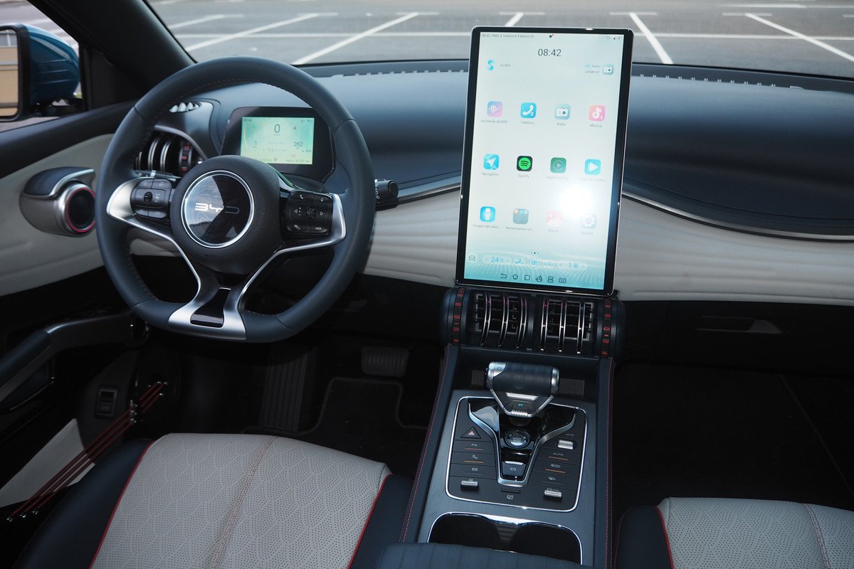 Prueba y opinión del BYD Atto 3: características, interior, autonomía y maletero