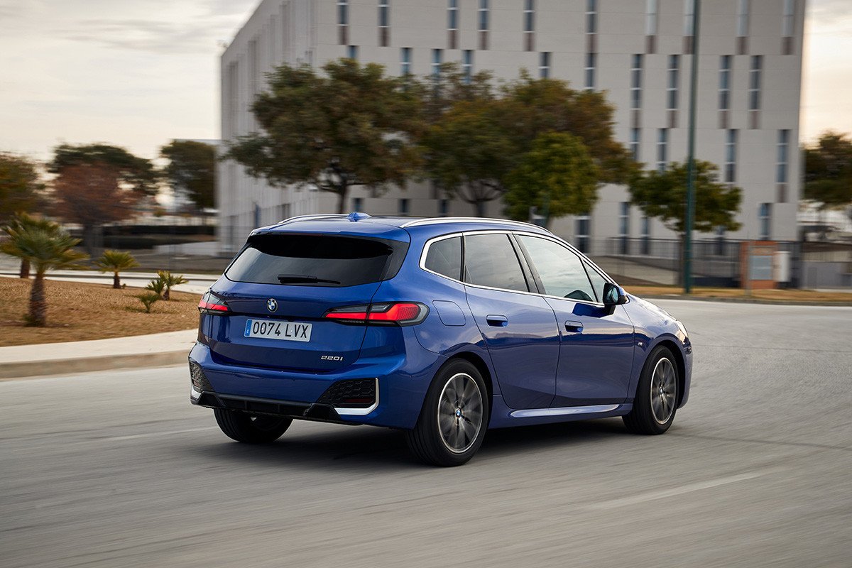 Prueba BMW Serie 2 Active Tourer, maletero, precio y comportamiento