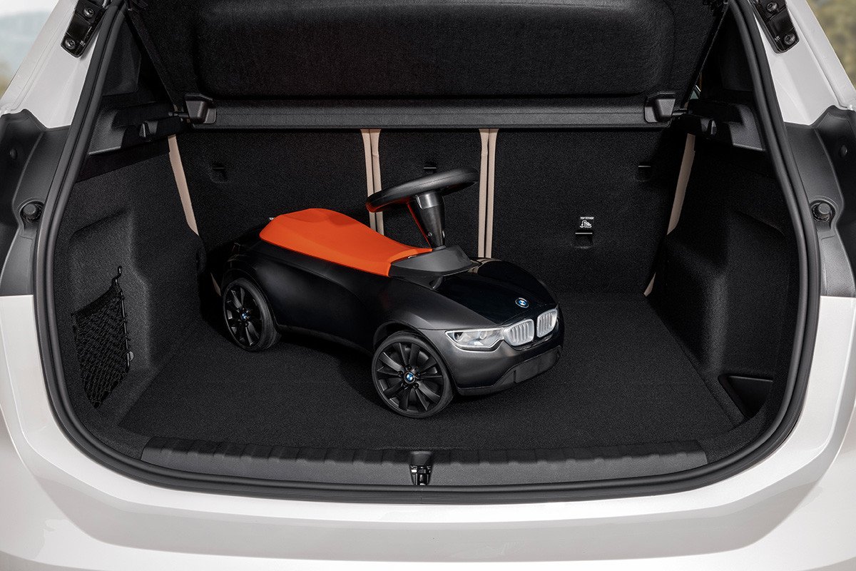 Prueba BMW Serie 2 Active Tourer, maletero, precio y comportamiento