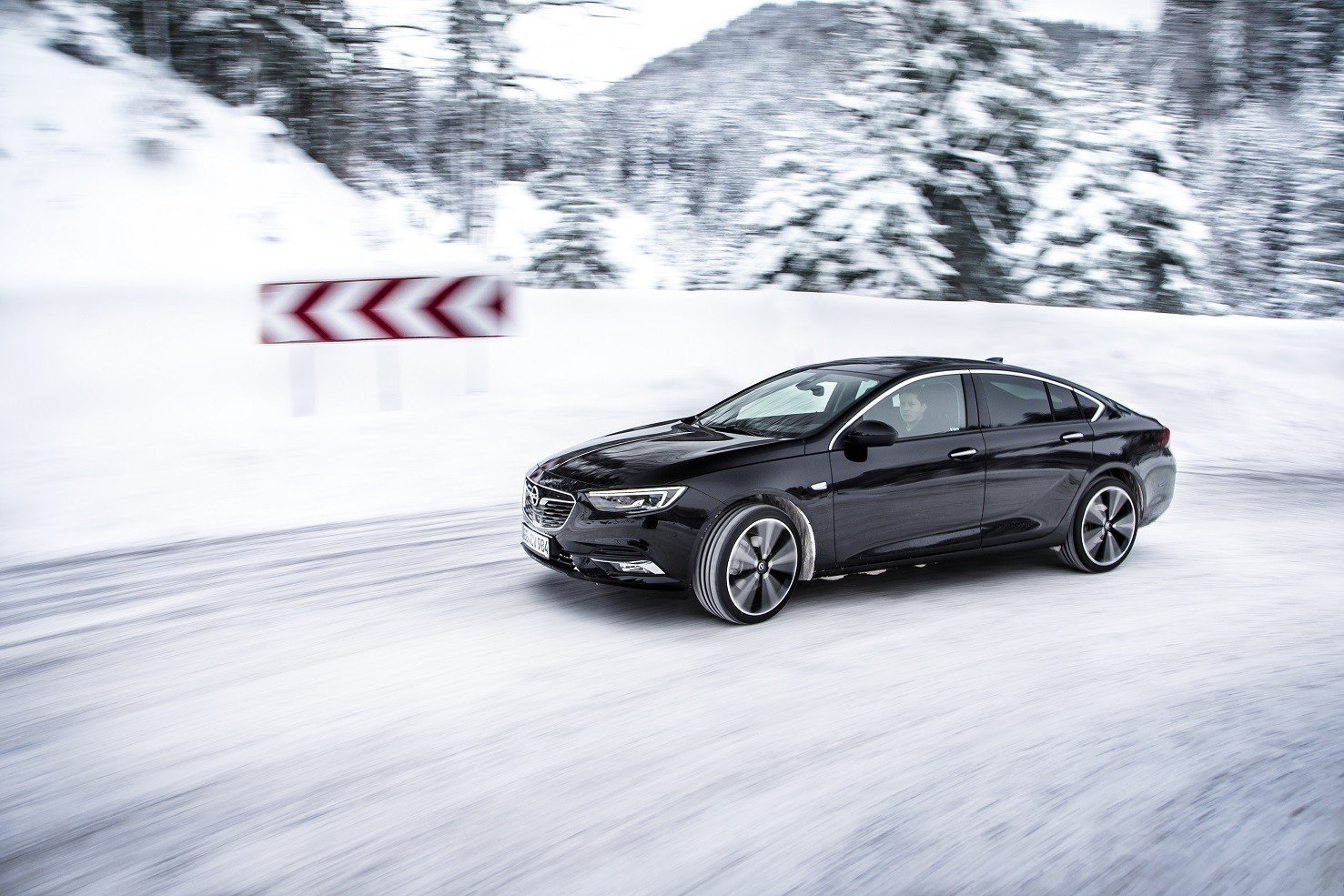 El nuevo Opel Insignia Grand Sport, también con tracción total