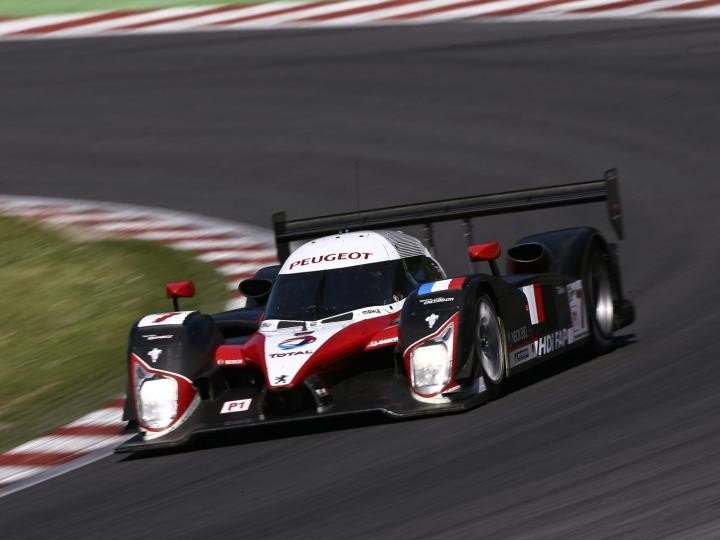 Los campeones de Le Mans en el circuito de Motorland