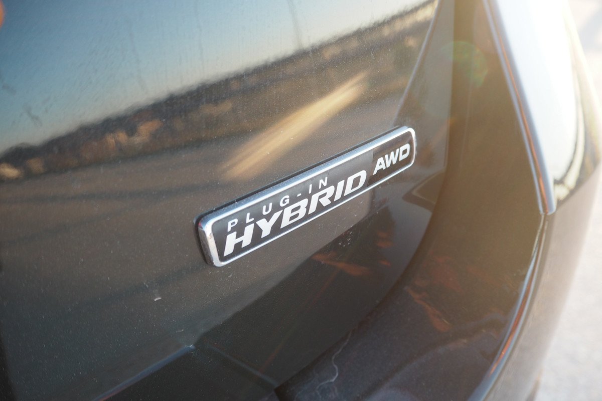 Prueba y opinión del Ford Explorer: precio, interior y su motor híbrido enchufable