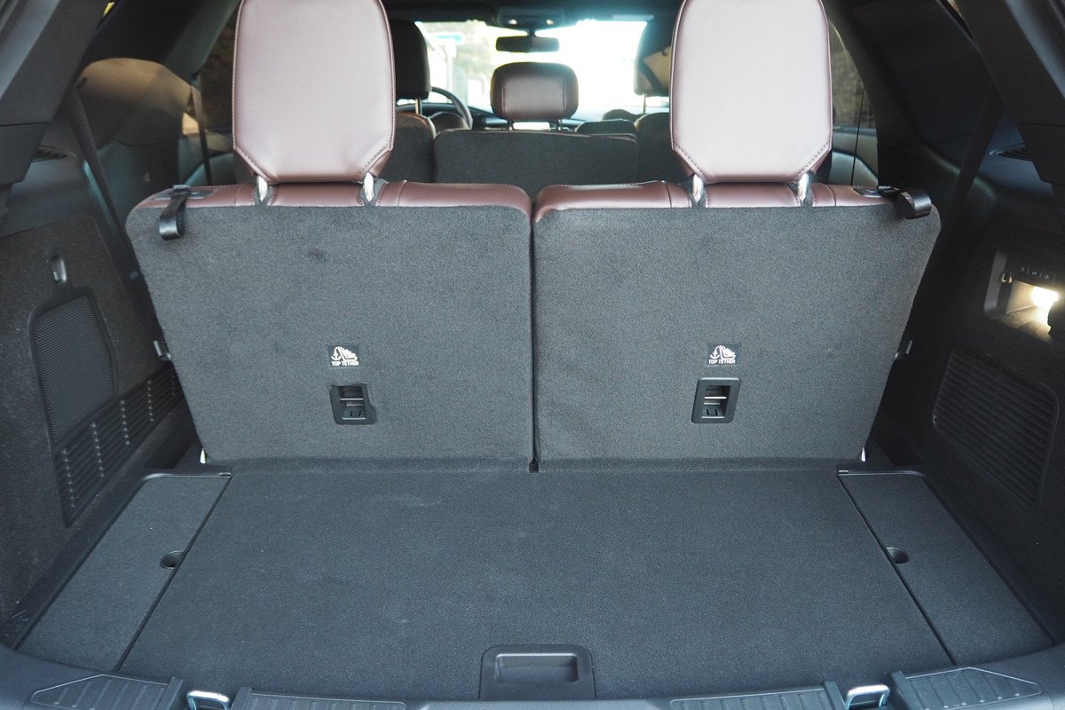 Prueba y opinión del Ford Explorer: precio, interior y su motor híbrido enchufable