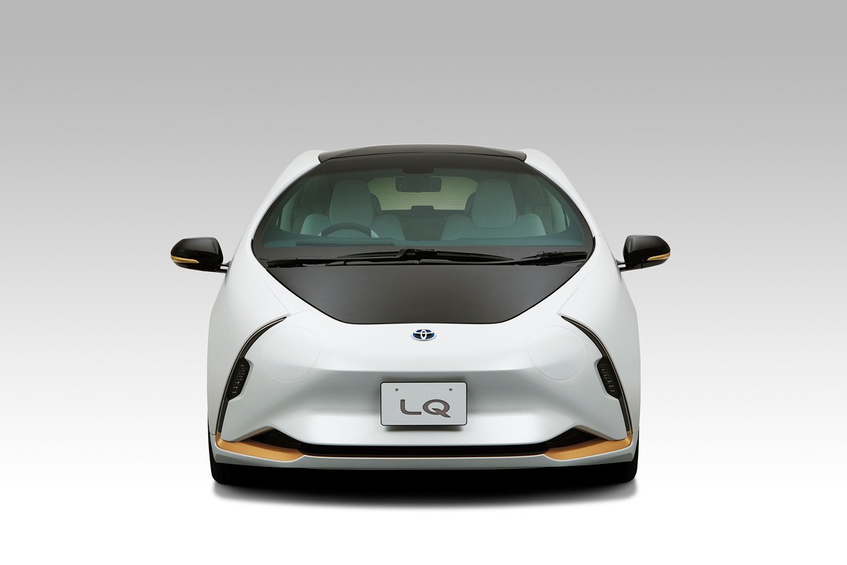 Toyota LQ, el prototipo que conecta coche y pasajeros