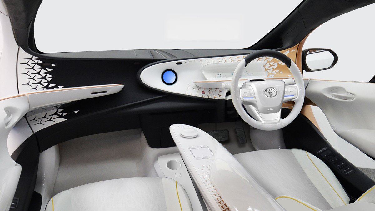 Toyota LQ, el prototipo que conecta coche y pasajeros