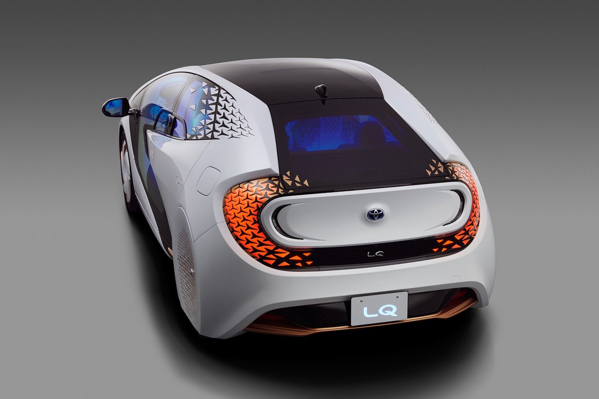 Toyota LQ, el prototipo que conecta coche y pasajeros