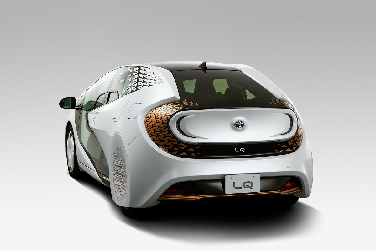 Toyota LQ, el prototipo que conecta coche y pasajeros