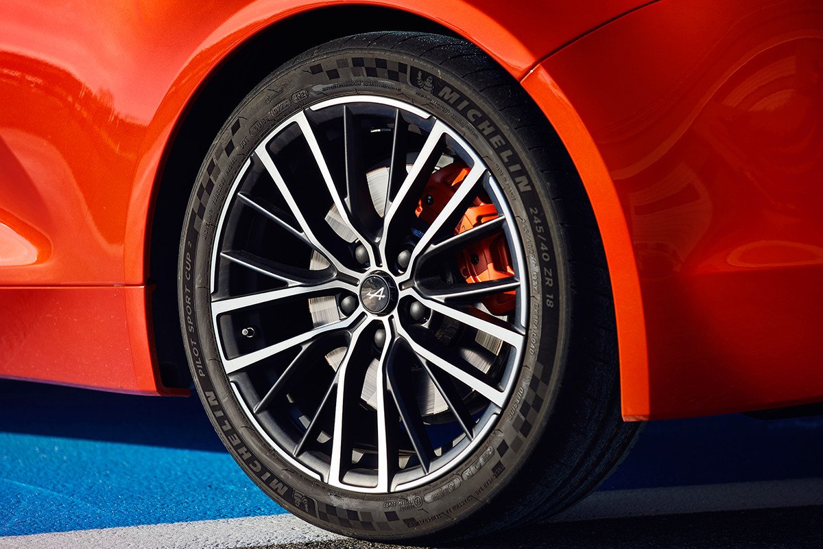 Prueba Alpine A110 S: cuando lo único importante es conducir y divertirte