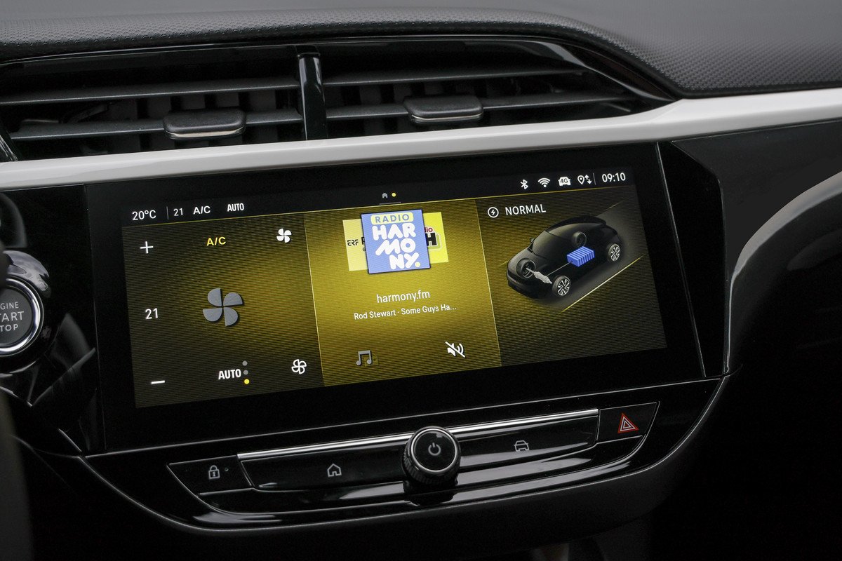 Prueba y opinión del nuevo Opel Corsa eléctrico 2023: 400 km de autonomía y 156 CV