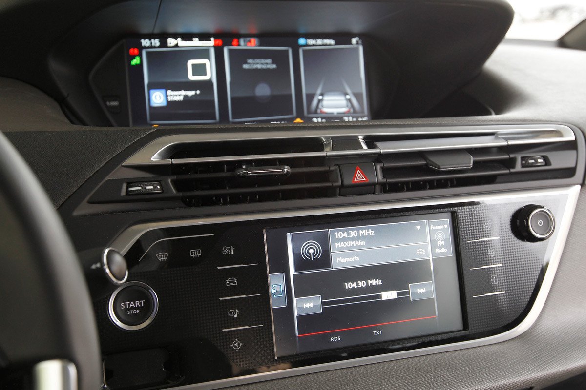 SUV vs monovolumen: Nissan Qashqai vs Citroën C4 Picasso