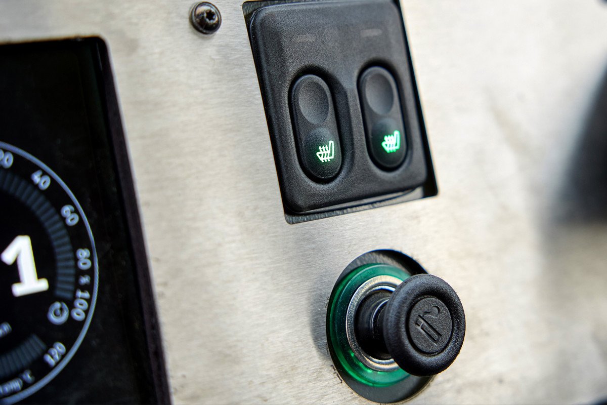 Prueba Invicta Spartan: un todoterreno de los de antes completamente eléctrico