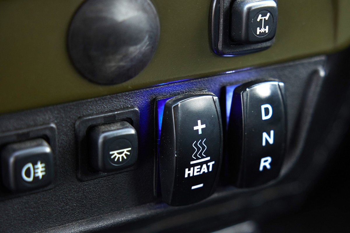 Prueba Invicta Spartan: un todoterreno de los de antes completamente eléctrico