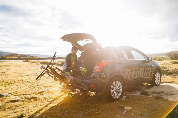 Opel y Specialized renuevan un año más su colaboración