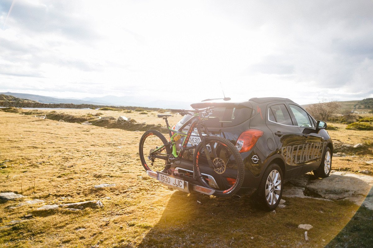 Opel y Specialized renuevan un año más su colaboración