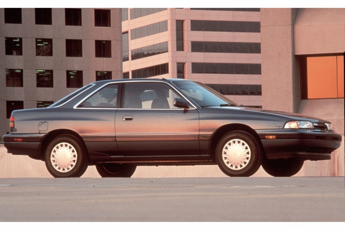 Coches con cuatro ruedas direccionales 3