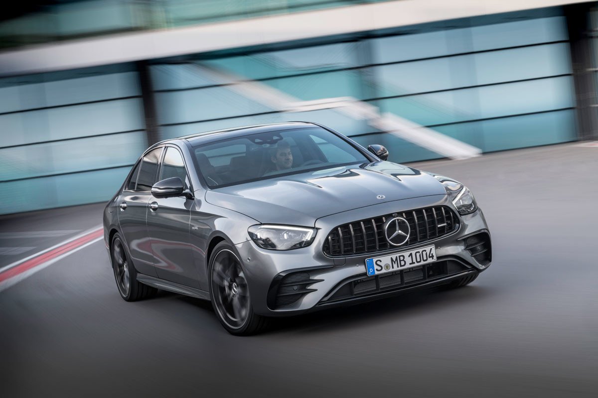 Nuevo Mercedes-AMG E 53: en sedán o familiar con 435 CV